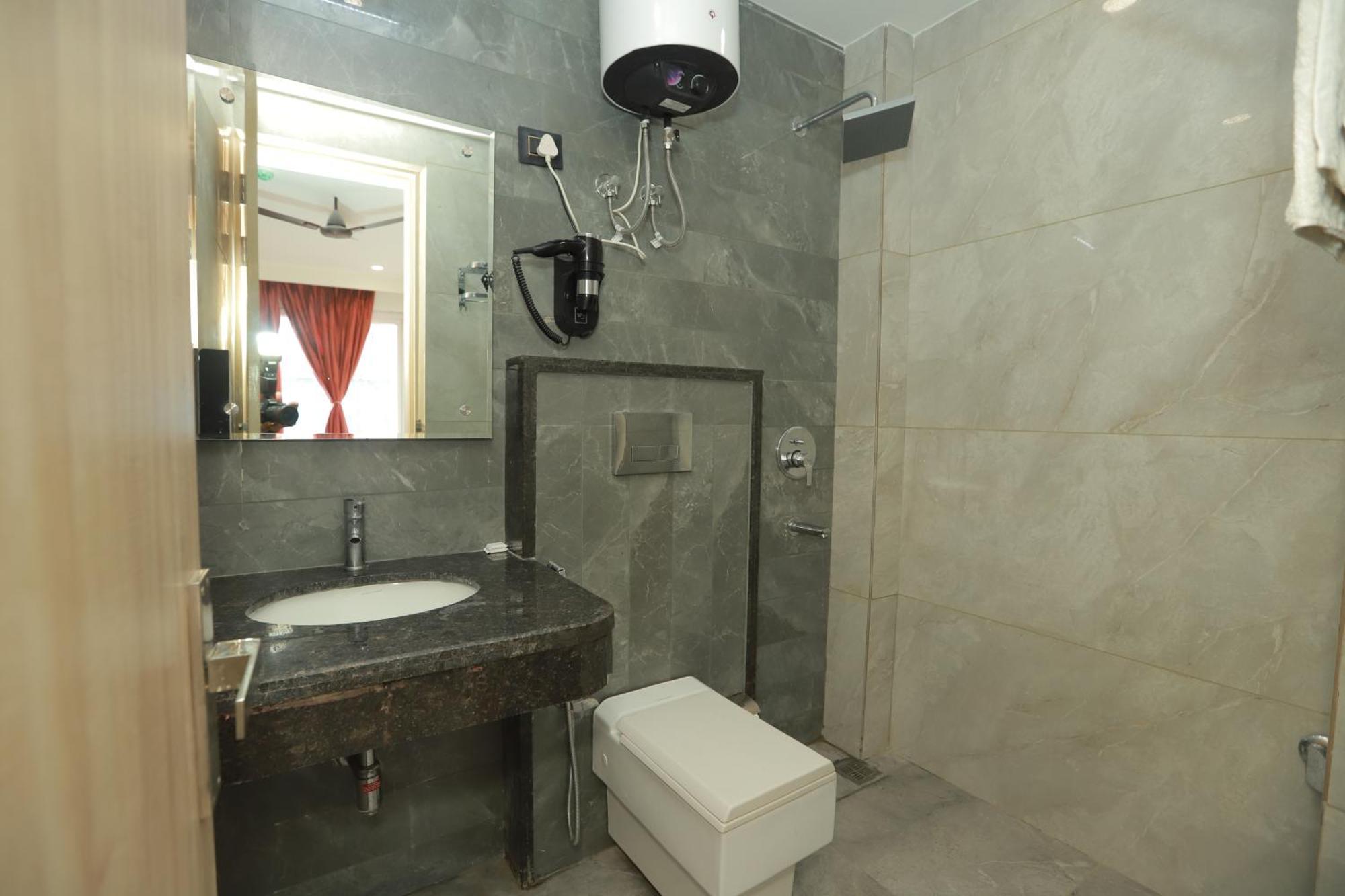 Zed Hotel - Delhi International Airport Yeni Delhi Dış mekan fotoğraf